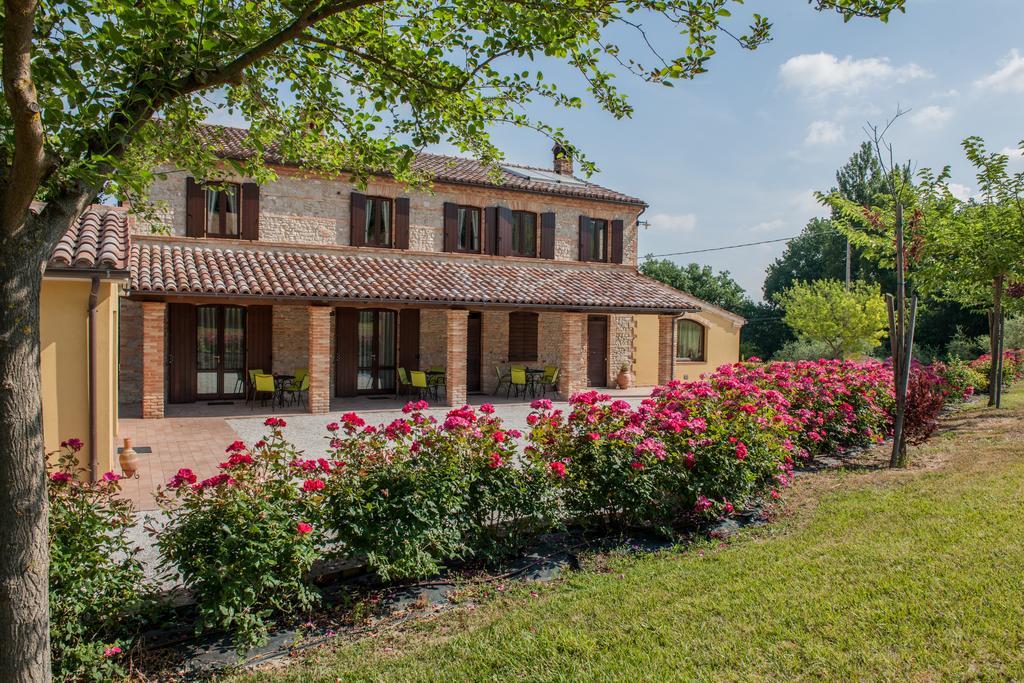 منزل الضيف Castelbellino  في Agriturismo La Vecchia Fonte المظهر الخارجي الصورة